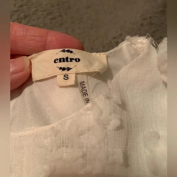 Entro white appliqué dot blouse size small - Picture 6 of 8